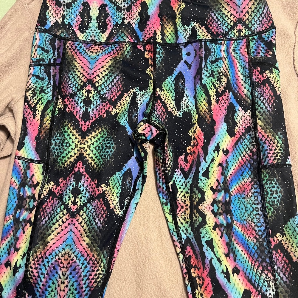 Constantly Varied Gear Hypnotized Capris